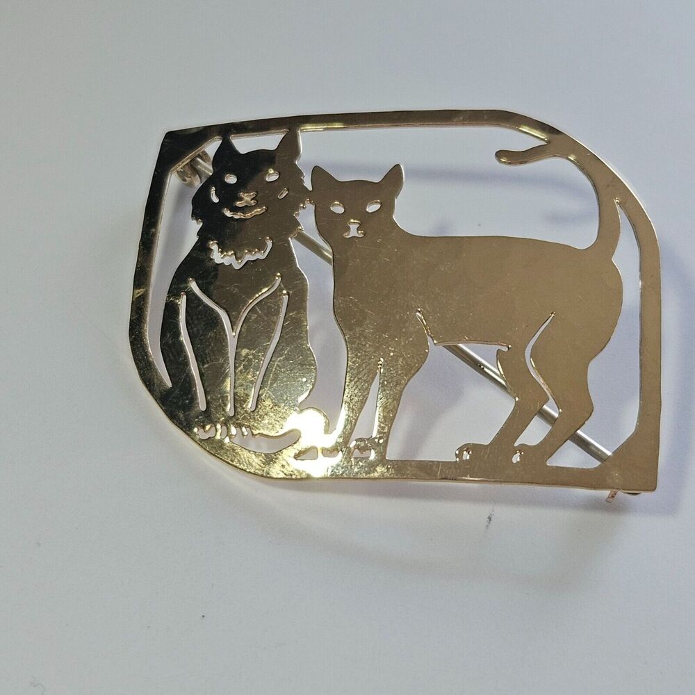 Wild Bryde gold tone cat brooch
